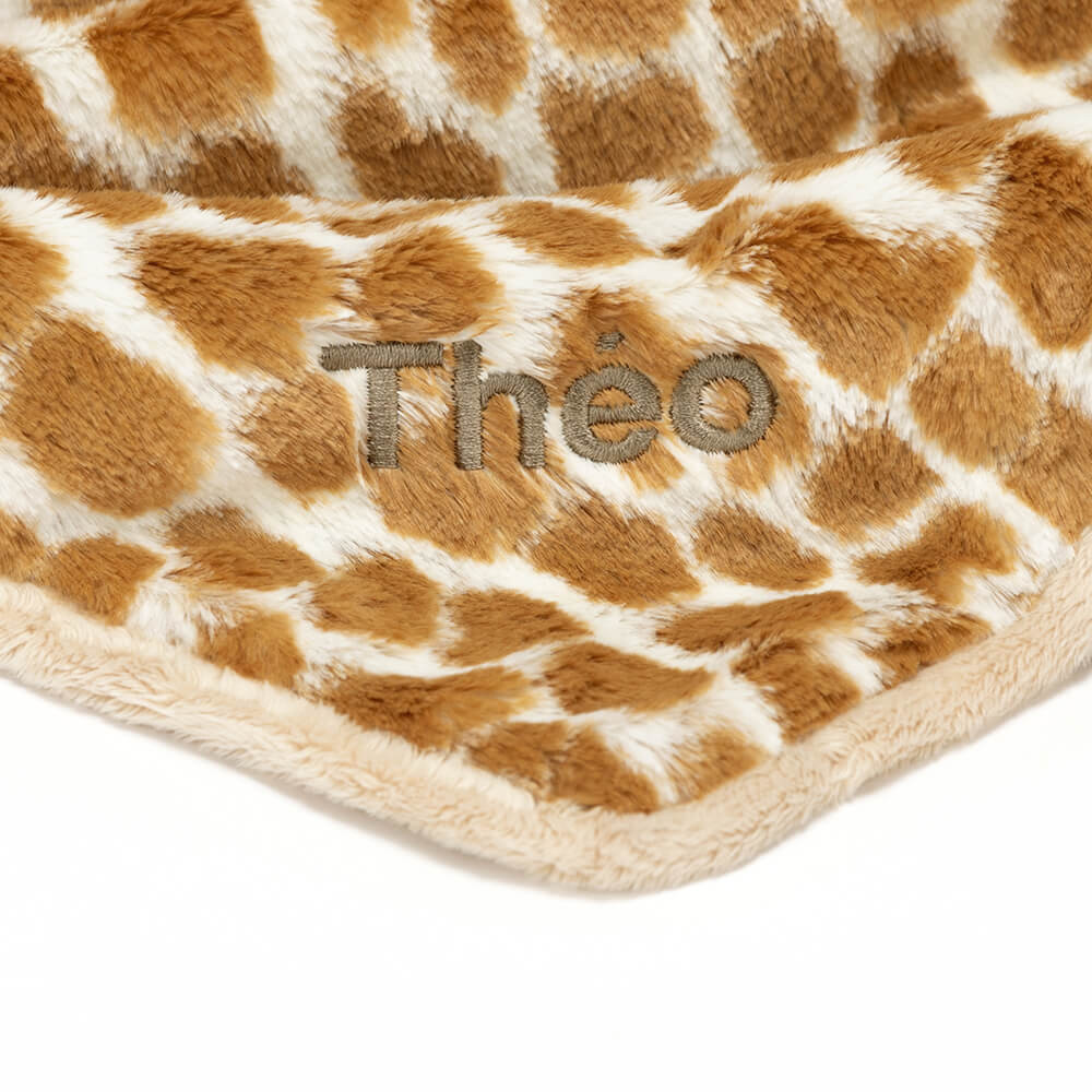 Personalized Bashful Giraffe Blankie - 图片 6